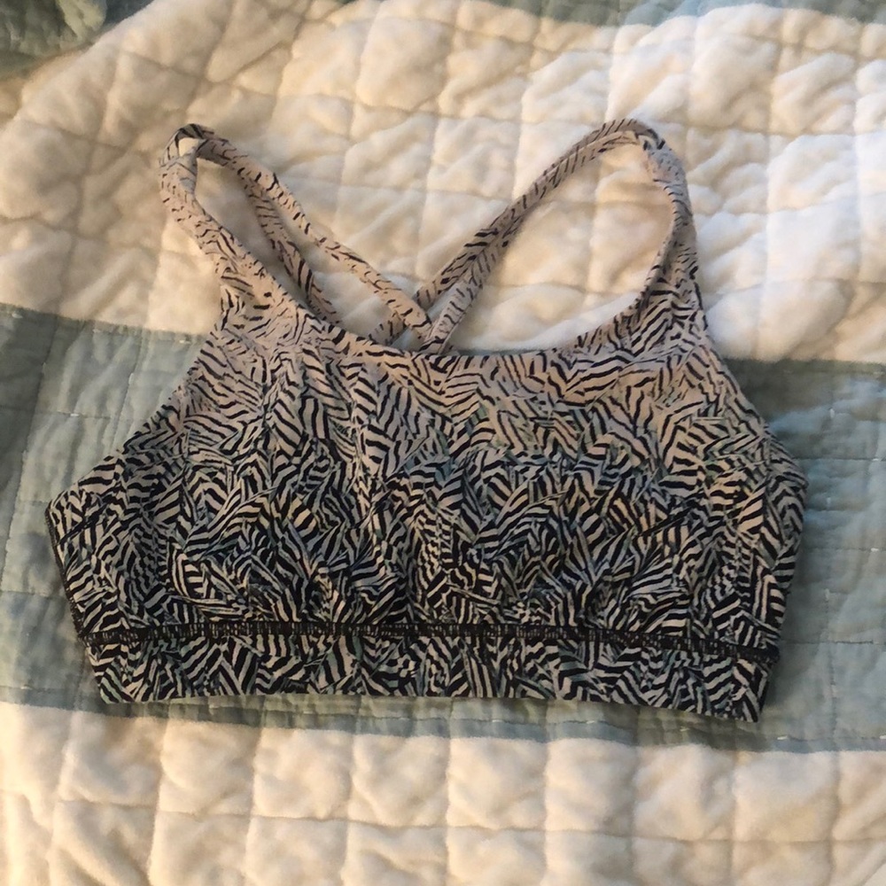 Lululemon sports bra, size 8